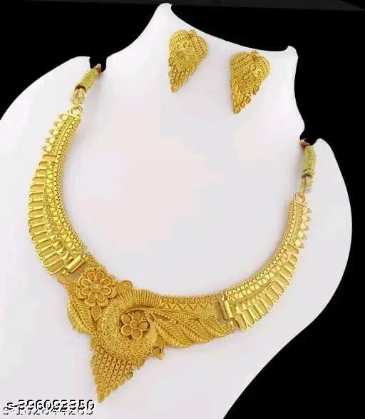 New Tready Golden Jewellery Set for Women - NovaMart