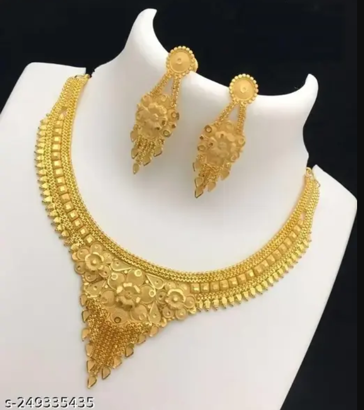 Jewellery Set Grand Look Gold Plated Necklace And Earring Set - NovaMart