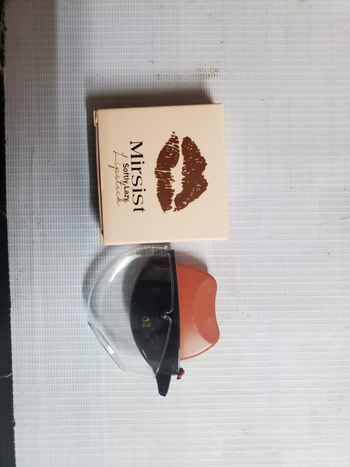 Long-Lasting Non-Stick Cup Waterproof Matte Lipstick - NovaMart