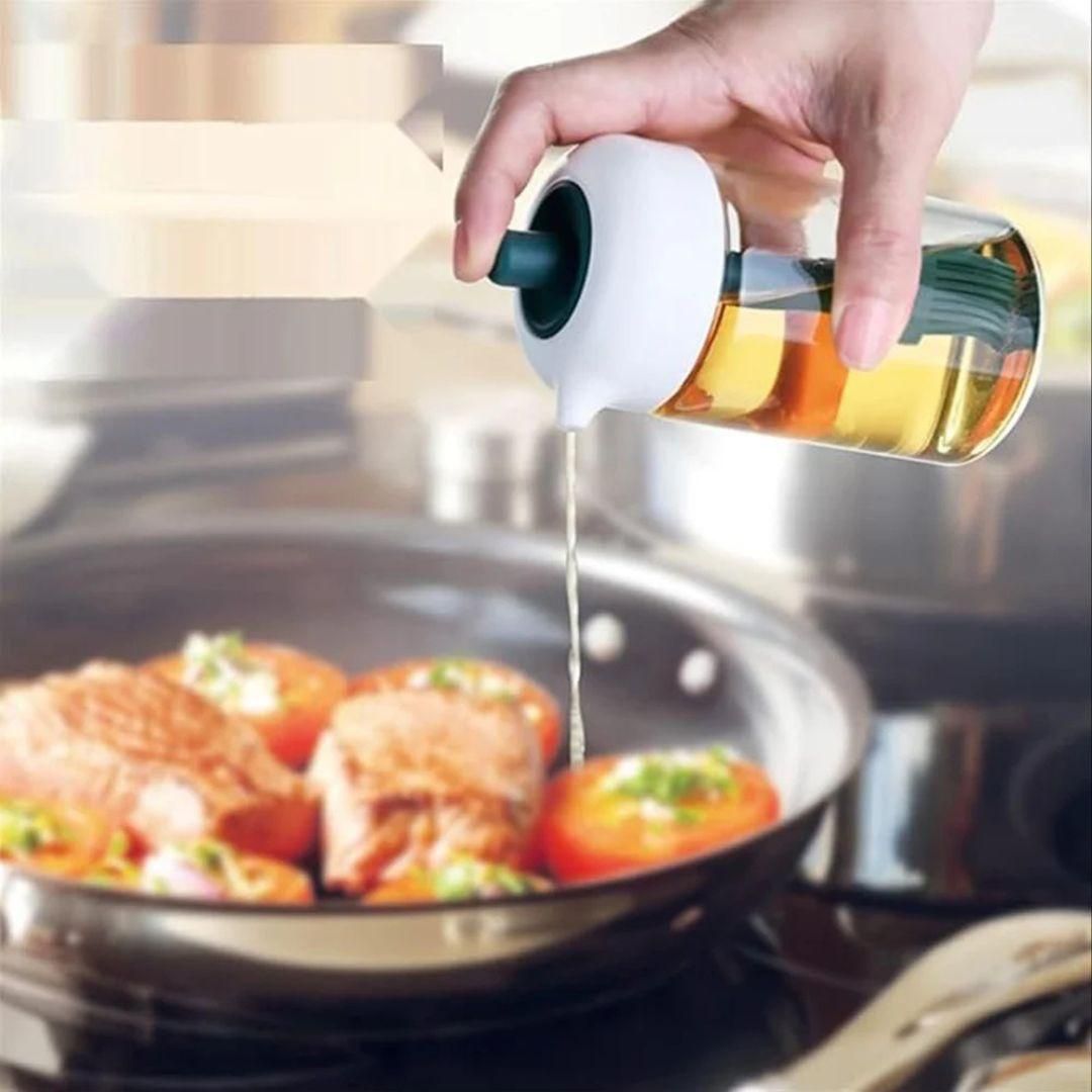 Plastic 2 In 1 Oil Dispenser 250 ml - NovaMart
