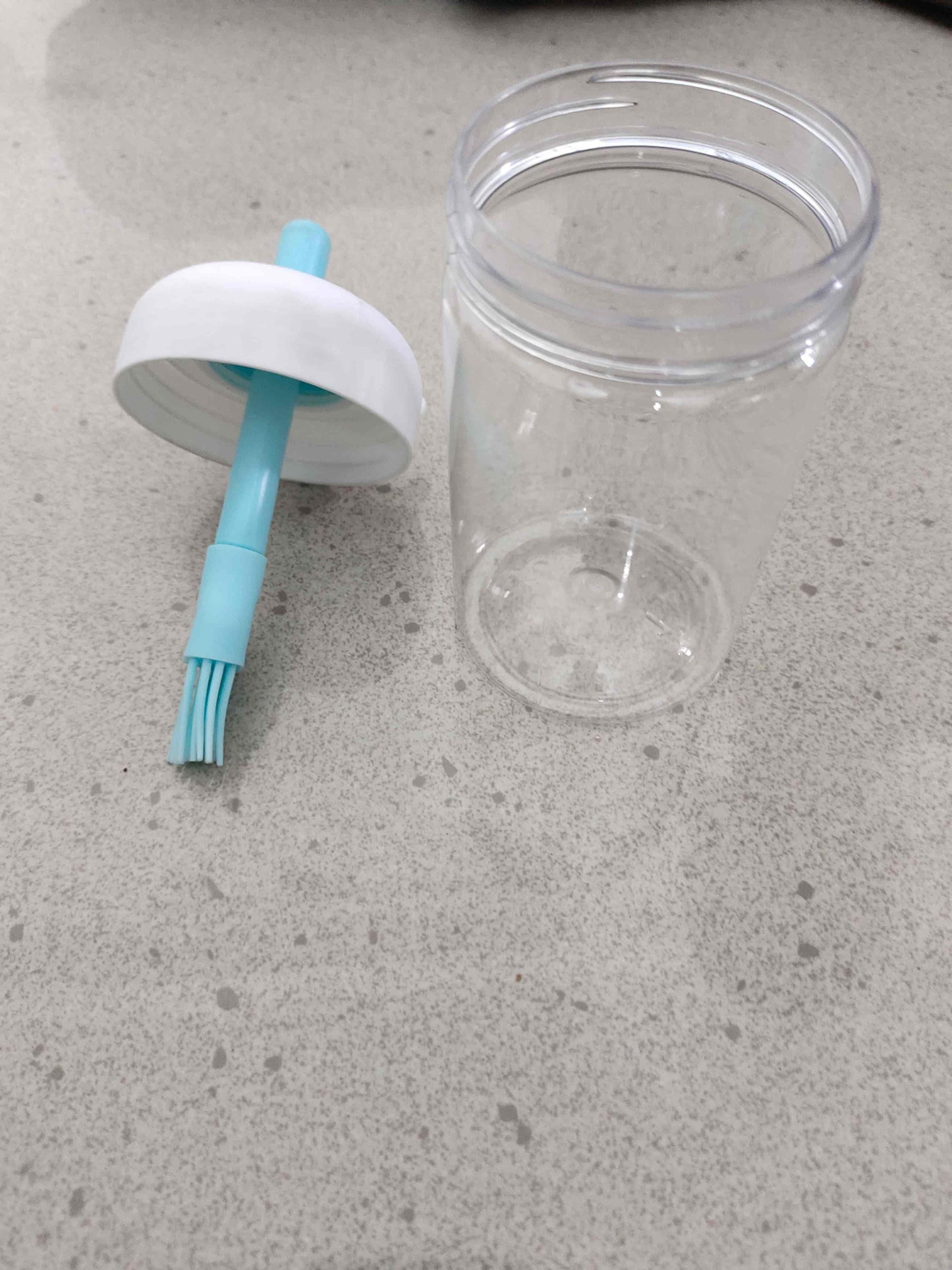 Plastic 2 In 1 Oil Dispenser 250 ml - NovaMart